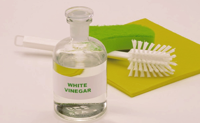 White vinegar White vinegar